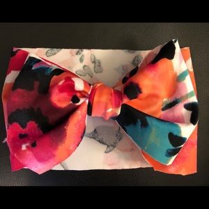 Water Color Stretch Wrap Bow